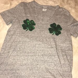 PINK shamrock campus tee🍀